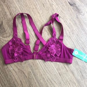 Front close honeydew bralette